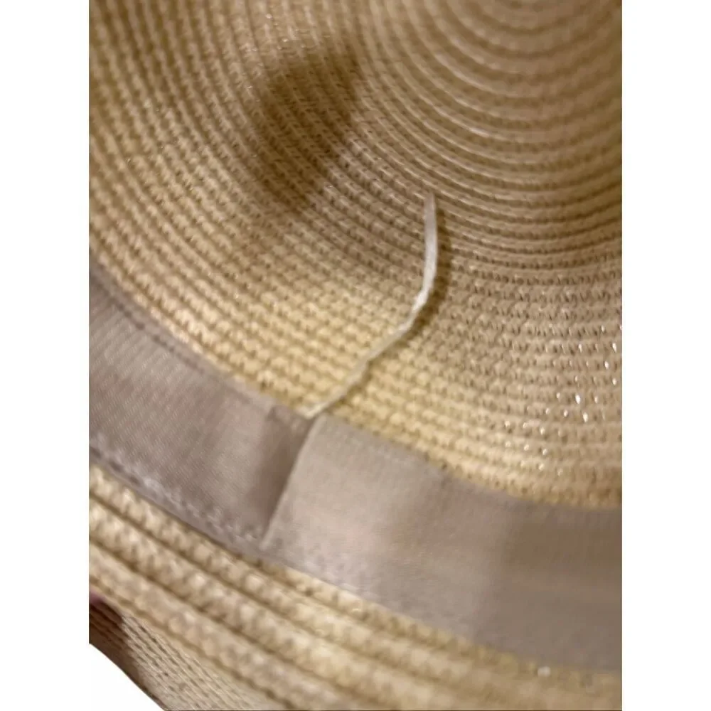 NWT Wide brim straw hat for summer